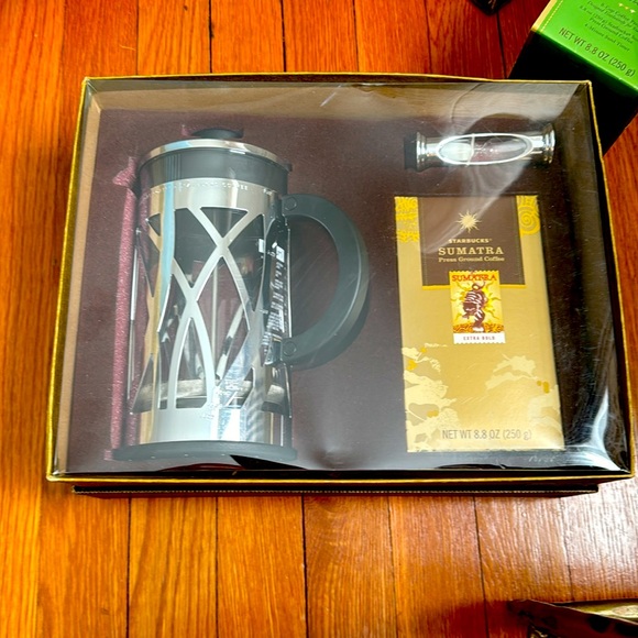 Starbucks Classic Press Set. - Picture 4 of 6
